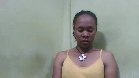 aimee982179 online show from April 10, 2026, 2:39 am