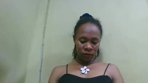 Snapshot of aimee982179 chatting on May 1, 2026, 2:38 am aimee982179 online show from May 1, 2026, 2:38 am