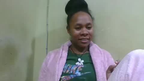 Snapshot of aimee982179 chatting on June 3, 2026, 6:46 pm aimee982179 online show from June 3, 2026, 6:46 pm