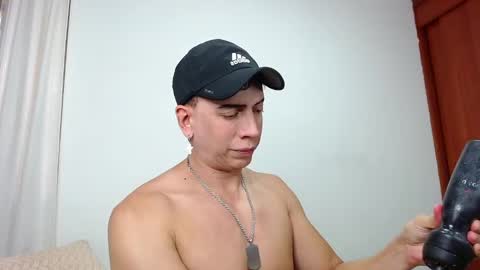 IAN online show from March 4, 2025, 1:17 pm