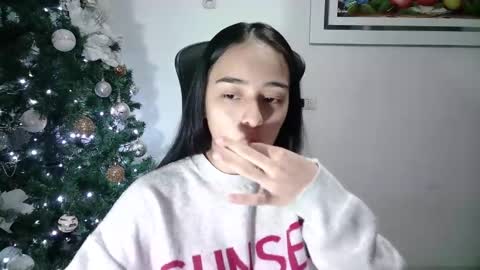 Snapshot of aineangeel chatting on December 28, 2024, 12:26 am AINE online show from December 28, 2024, 12:26 am