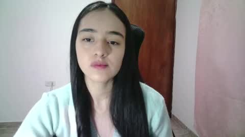 Snapshot of aineangeel chatting on September 10, 2025, 12:21 am AINE online show from September 10, 2025, 12:21 am