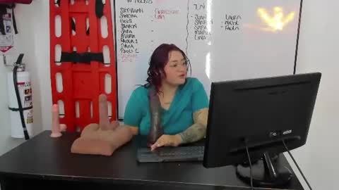 Snapshot of airam_wone chatting on August 5, 2026, 8:55 pm Airam online show from August 5, 2026, 8:55 pm