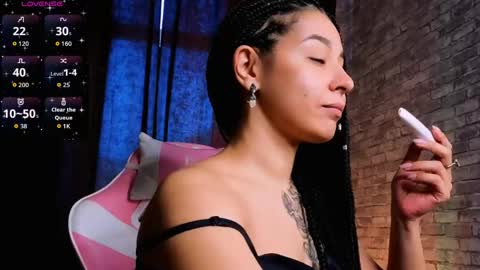 Aisha online show from April 1, 2026, 1:41 pm