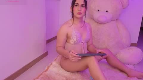 Ash             INDEPENDET MODEL  online show from March 17, 2026, 2:49 am