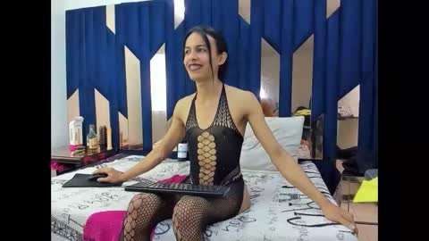 Aisha online show from October 10, 2025, 3:38 am