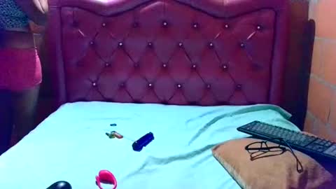 aisha koswell3 online show from October 24, 2025, 7:05 am