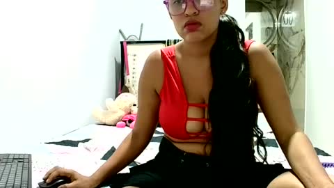 Snapshot of aisha_koswell3 chatting on July 21, 2026, 6:32 pm aisha koswell3 online show from July 21, 2026, 6:32 pm