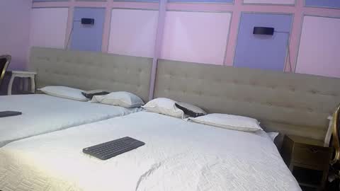 Snapshot of aisha_noir chatting on September 13, 2025, 11:54 am Aisha Noir online show from September 13, 2025, 11:54 am