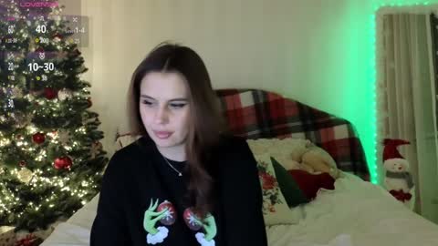 Aisha online show from December 22, 2024, 5:21 pm