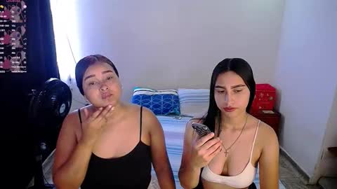 aisha_stacey0410 online show from October 30, 2025, 4:52 pm