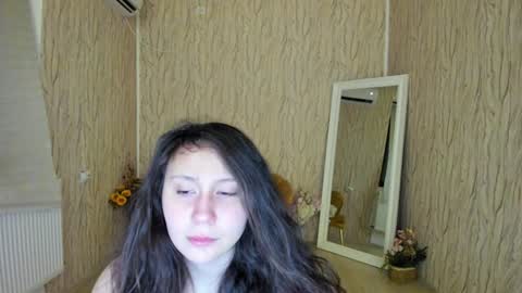 Aisha online show from January 19, 2025, 3:29 am