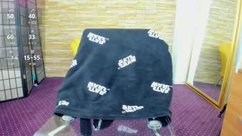 Aisha online show from October 6, 2025, 4:10 am