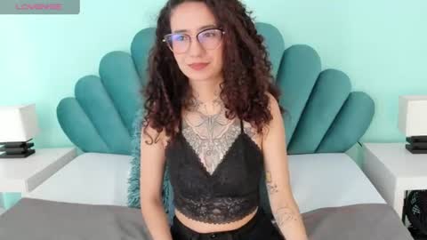 Snapshot of aitana026 chatting on July 2, 2026, 3:51 pm aitana026 online show from July 2, 2026, 3:51 pm