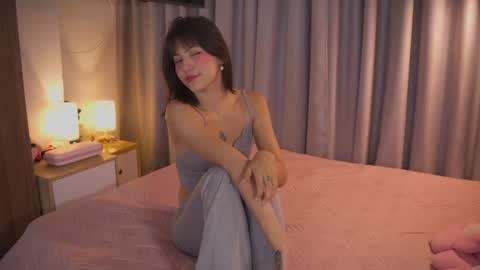 Snapshot of aitana_jhons chatting on July 21, 2026, 10:17 am Aitana Jhons online show from July 21, 2026, 10:17 am