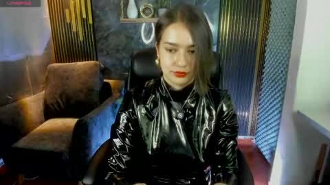 Miss Tatiana Independent Chaturbate Model online show from April 12, 2026, 1:43 am