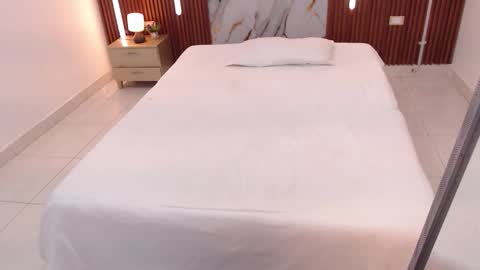 Snapshot of aixa_shaw chatting on September 28, 2025, 12:10 pm AIXA online show from September 28, 2025, 12:10 pm