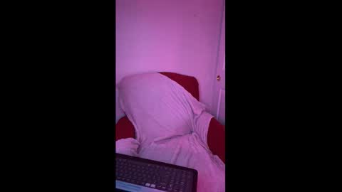 ajsquirts online show from November 3, 2025, 1:51 am