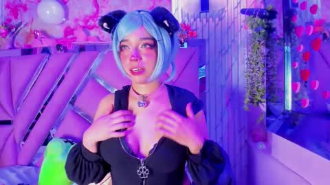 akane hikari  online show from March 4, 2026, 5:02 am