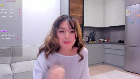 Snapshot of akari_star chatting on June 18, 2026, 9:14 am Akari online show from June 18, 2026, 9:14 am