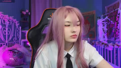 Akemi online show from February 22, 2025, 7:36 pm