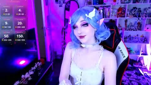 Snapshot of aki__ra chatting on July 14, 2026, 10:26 pm Aki online show from July 14, 2026, 10:26 pm