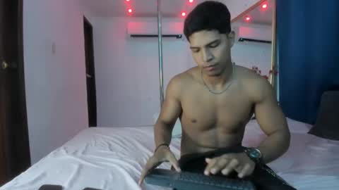 akiraa_hime online show from November 15, 2025, 2:20 am