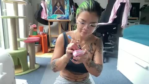 Snapshot of akirazayy chatting on March 3, 2026, 11:54 pm Akira Zay online show from March 3, 2026, 11:54 pm