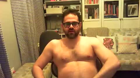 akraz1234 online show from December 27, 2024, 11:42 pm