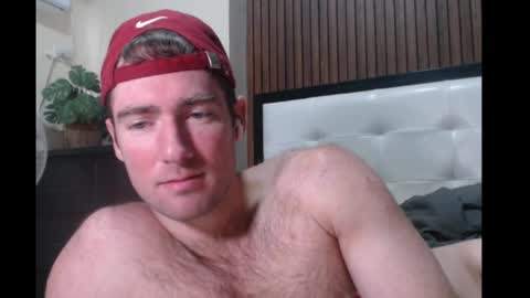 Snapshot of al3xzanderth3gr3at chatting on December 28, 2024, 2:01 am Alex online show from December 28, 2024, 2:01 am