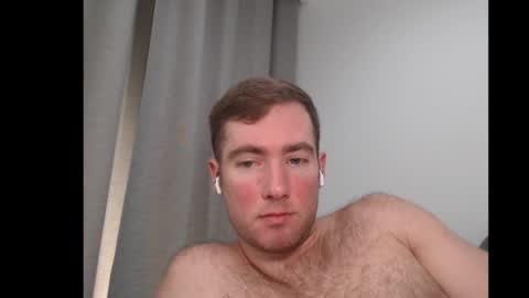 Snapshot of al3xzanderth3gr3at chatting on February 3, 2025, 6:02 am Alex online show from February 3, 2025, 6:02 am