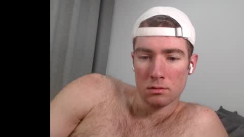 Snapshot of al3xzanderth3gr3at chatting on February 9, 2025, 6:22 am Alex online show from February 9, 2025, 6:22 am