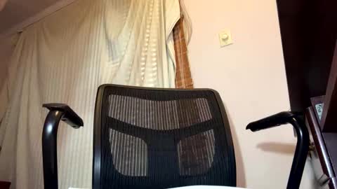 Al online show from October 15, 2025, 8:53 pm