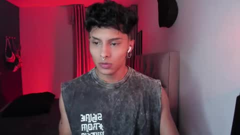 Ander uwu online show from September 16, 2025, 11:17 pm