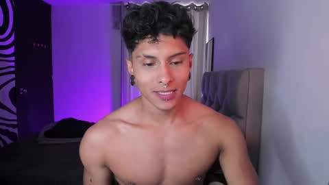 Ander uwu online show from October 9, 2025, 3:54 pm