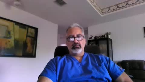 Snapshot of aladdin31673 chatting on June 10, 2026, 12:11 am aladdin31673 online show from June 10, 2026, 12:11 am