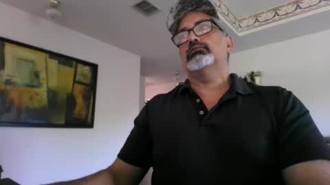 Snapshot of aladdin31673 chatting on July 4, 2026, 3:07 pm aladdin31673 online show from July 4, 2026, 3:07 pm