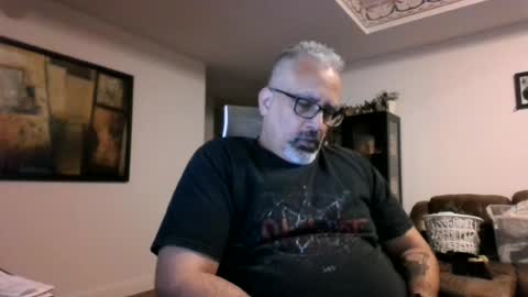 Snapshot of aladdin31673 chatting on July 11, 2026, 3:09 am aladdin31673 online show from July 11, 2026, 3:09 am