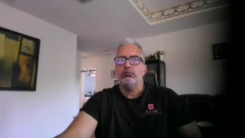 Snapshot of aladdin31673 chatting on August 1, 2026, 2:05 pm aladdin31673 online show from August 1, 2026, 2:05 pm