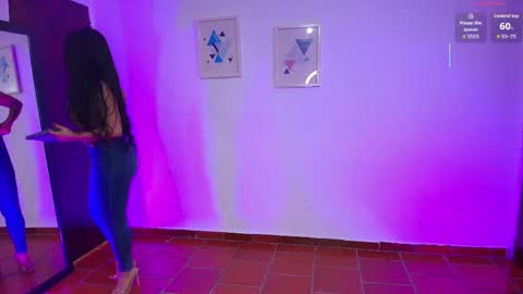 Snapshot of alahiacolucci chatting on June 2, 2026, 12:51 pm alahiacolucci online show from June 2, 2026, 12:51 pm