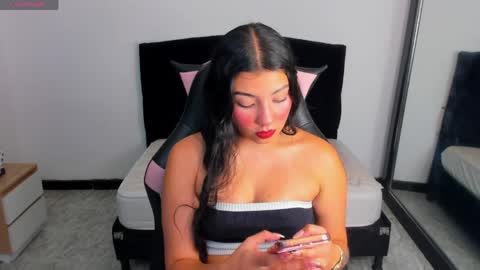 Snapshot of alahiiagp chatting on April 30, 2026, 8:57 pm Carol perez online show from April 30, 2026, 8:57 pm