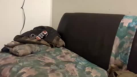 Snapshot of alain420 chatting on December 13, 2024, 6:31 am Tom online show from December 13, 2024, 6:31 am