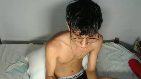Snapshot of alan048 chatting on May 18, 2026, 6:47 pm ALAN online show from May 18, 2026, 6:47 pm