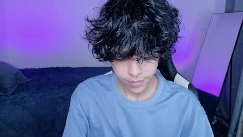 Snapshot of alan18n chatting on May 27, 2026, 9:01 pm alan18n online show from May 27, 2026, 9:01 pm