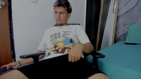 alan__smith online show from November 29, 2025, 8:12 pm