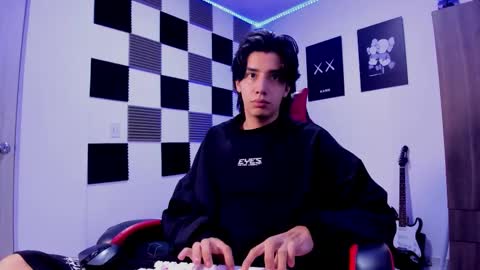 Alan Boy online show from December 21, 2025, 12:12 pm