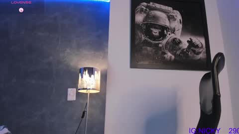 alan_morrys online show from February 7, 2025, 6:14 am