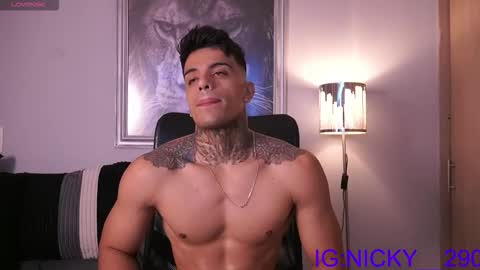 alan_morrys online show from March 19, 2026, 3:10 am