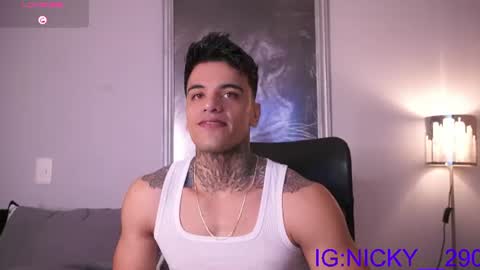 alan_morrys online show from June 14, 2026, 1:47 am