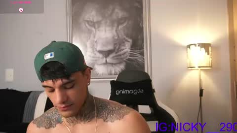 alan_morrys online show from July 25, 2026, 2:42 am